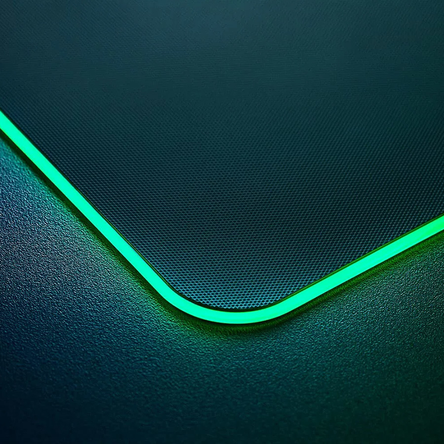 Podloga za miš Razer Firefly V2 - Hard Surface Mouse Mat with Chroma - FRML Packaging RZ02-03020100-R3M1 - Image 2